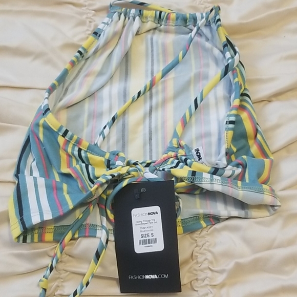 Top - Picture 3 of 3